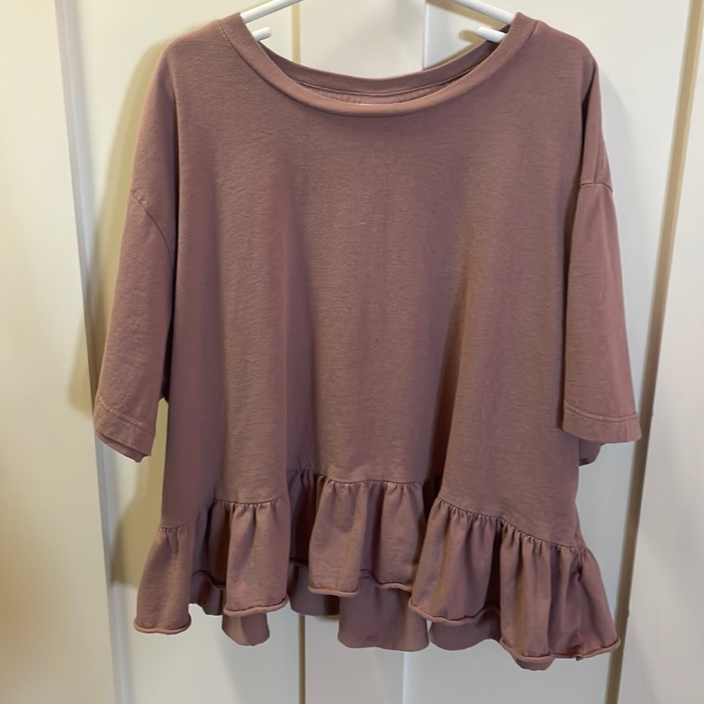 Target mauve t shirt ruffle bottom